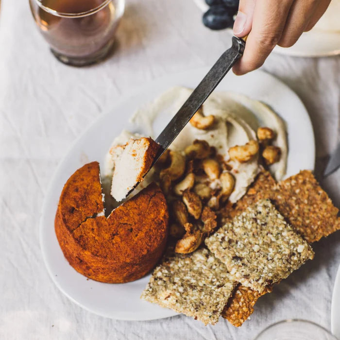 Little Bird Activated Crackers - Cayenne Sundried Tomato