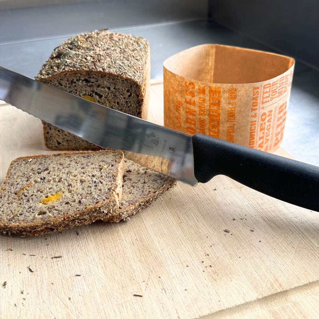 Bread-Pastry Knife Victorinox Black Fibrox Handle 26cm